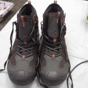 NWOT Merrell Capra Mid Waterproof Select Dry Select Grip Leather Hiking Boots